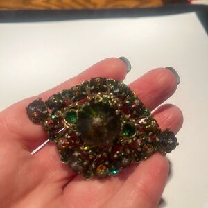 Vintage brooch & earrings with watermelon rivoli stones